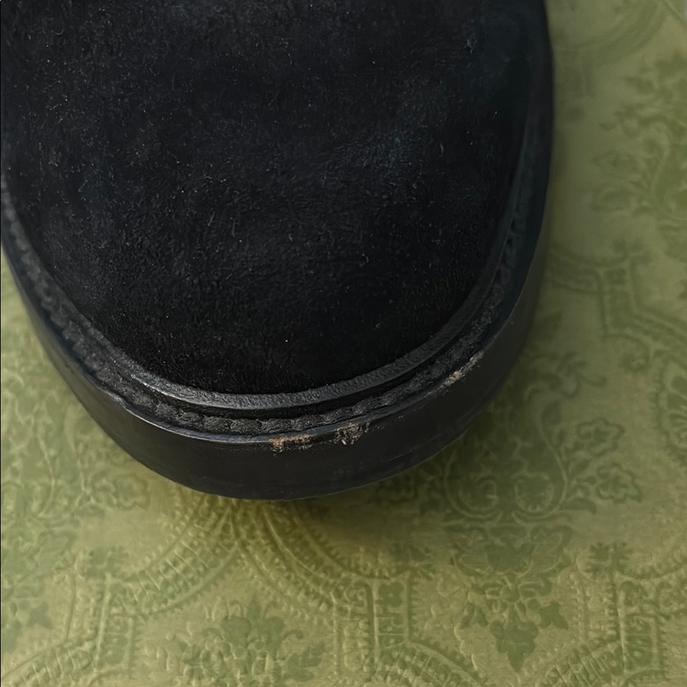 Gucci Men's Black Suede Oxfords - Picture 2 of 8